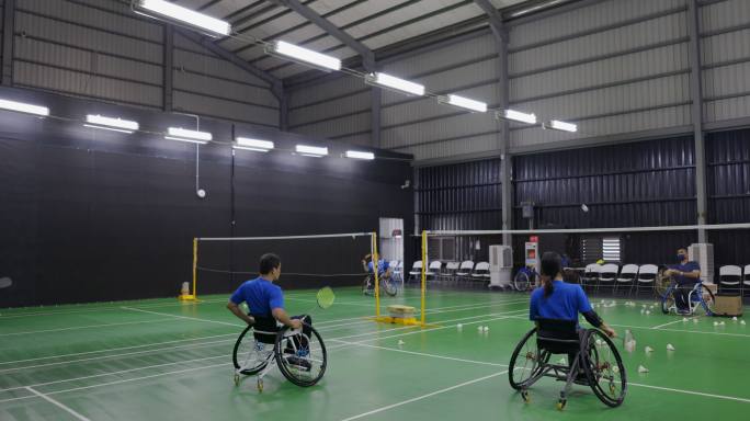 享受生活-亚洲残疾人训练羽毛球