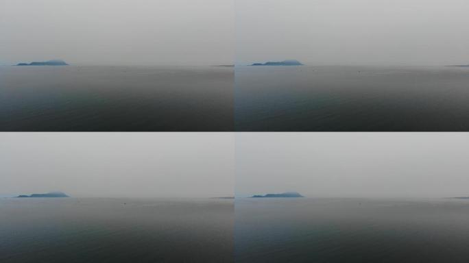 航拍 云雾缭绕的大海岛屿和船 2