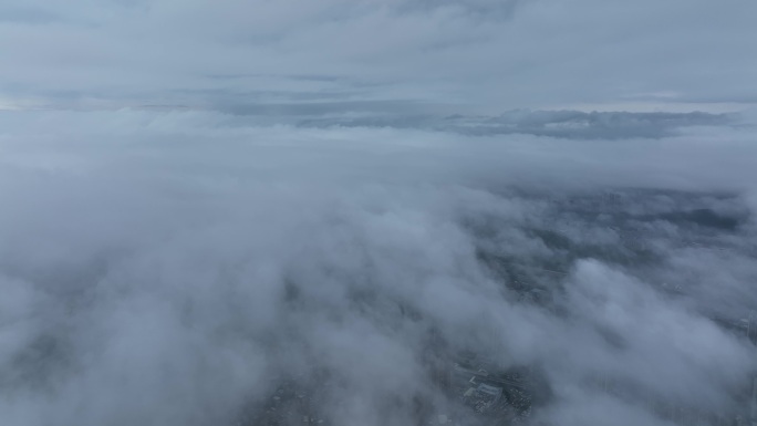 【4K正版】航拍阴雨天的云层