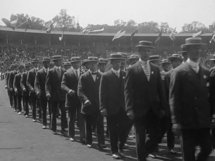 20世纪初开幕式 运动会旗手