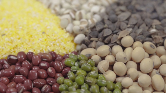 五谷绿豆红豆薏仁摆拍特写