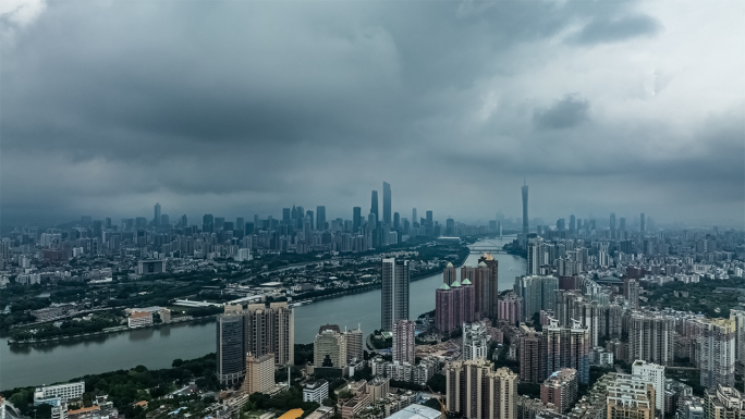 广州台风暴雨01