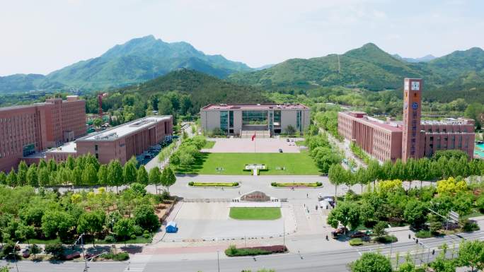 航拍中国科学院大学怀柔校区-1