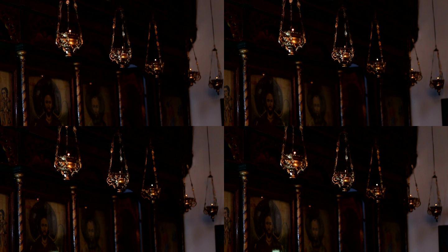 教堂里的金香炉古典传统灯