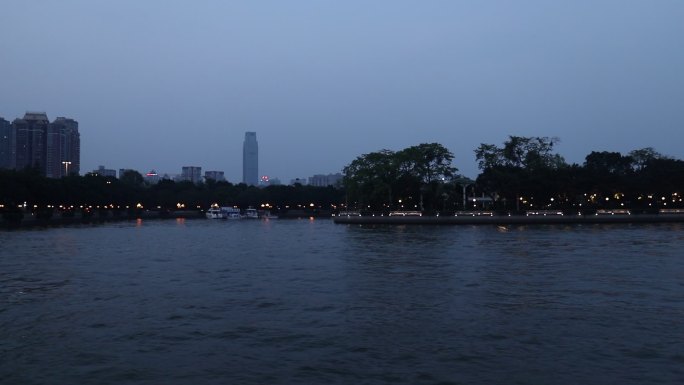 傍晚时的广州珠江风景