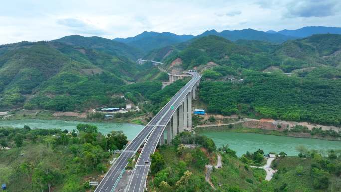 云南高速山区高速