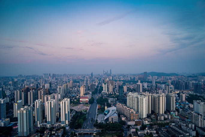 南宁民族大道入夜夜景延时