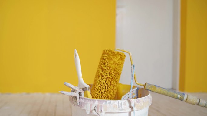 壁画工具和小工具装修黄色墙漆