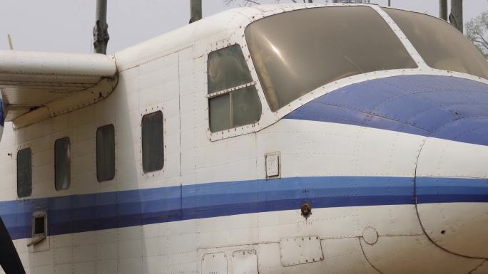 私人飞机窗户舱门螺旋桨 (1)
