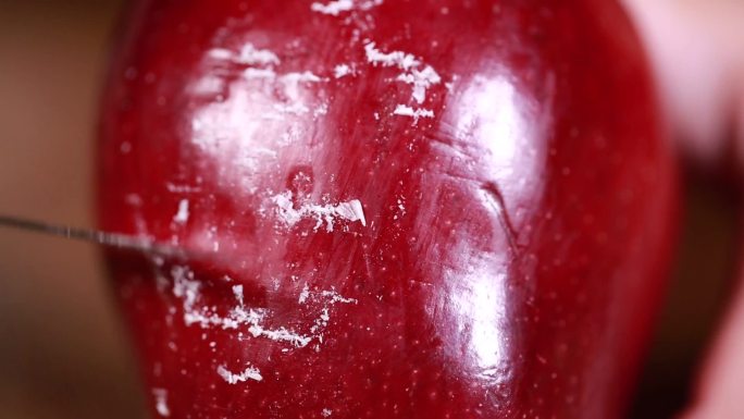 【镜头合集】水果刀刮蛇果红苹果表面果蜡