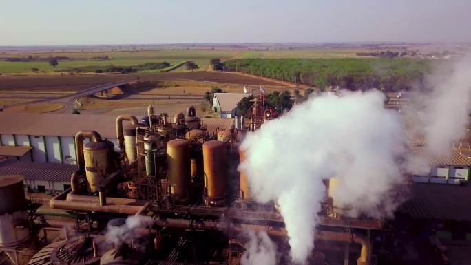 巴西的甘蔗工厂加工厂。糖和乙醇生产