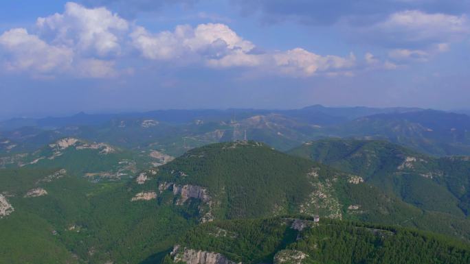 济南南部山区群山