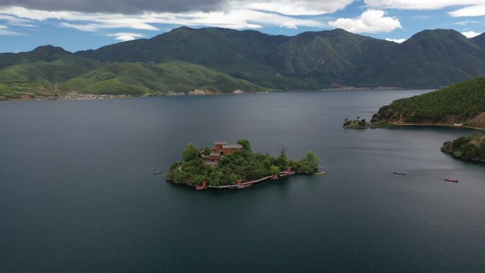 原创 凉山州盐源县泸沽湖王妃岛自然风光