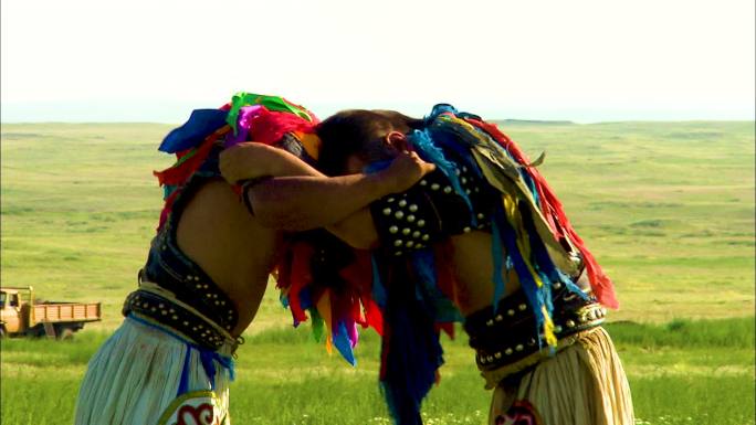 呼伦贝尔 蒙古摔跤 民族习俗 少数民族