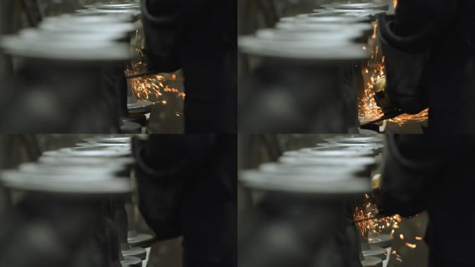 铸造厂的LD金属铸件用角磨机修整