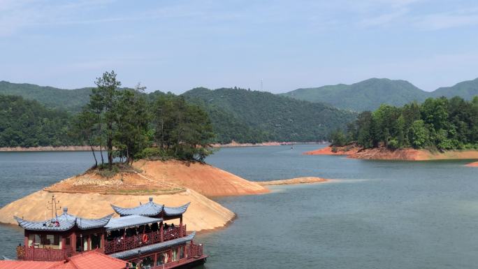 湖泊 游船 青山 阳明湖 绿水