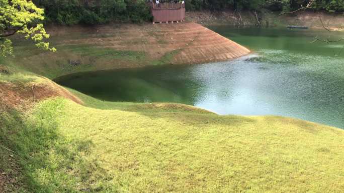 绿水  湖泊  生态   林田  多样性