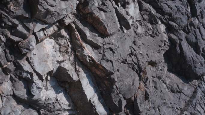 矿山公园里的岩石镜头
