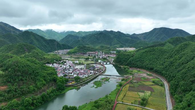 航拍江南浙江杭州绍兴山水田野乡村壶源江