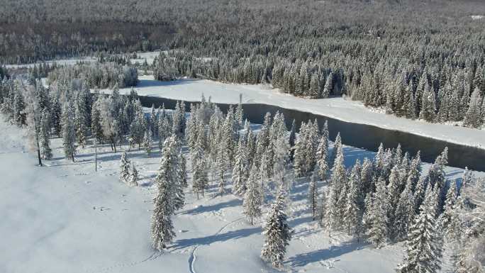 新疆阿勒泰喀纳斯雪景