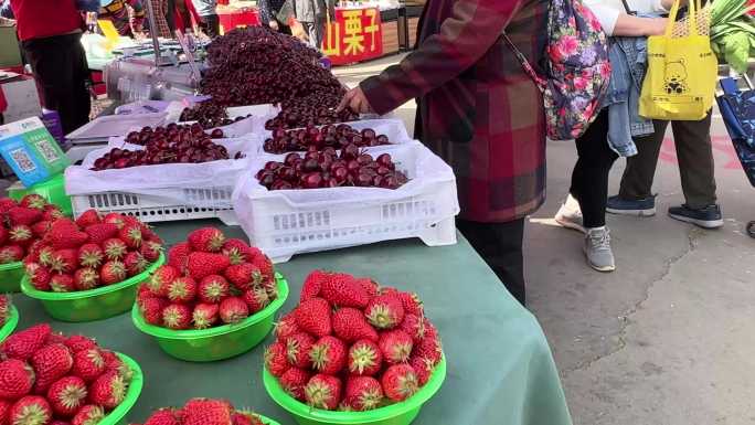 菜市场卖水果摊位芒果火龙果樱桃苹果