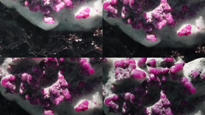 拍卖会上的宝石玉石彩色矿石 (5)