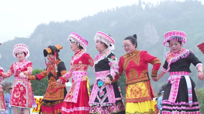 威信站苗族彝族少数民族跳舞A023