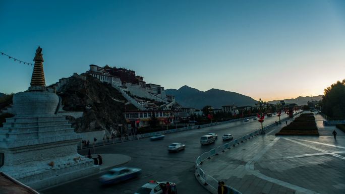 西藏拉萨市布达拉宫日出延时