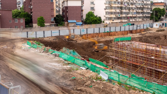 繁忙建筑工地