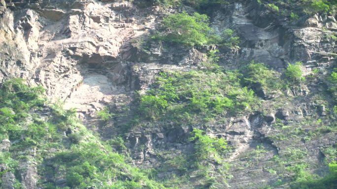 果哈峡赤水河两岸山脉山脊意象A023