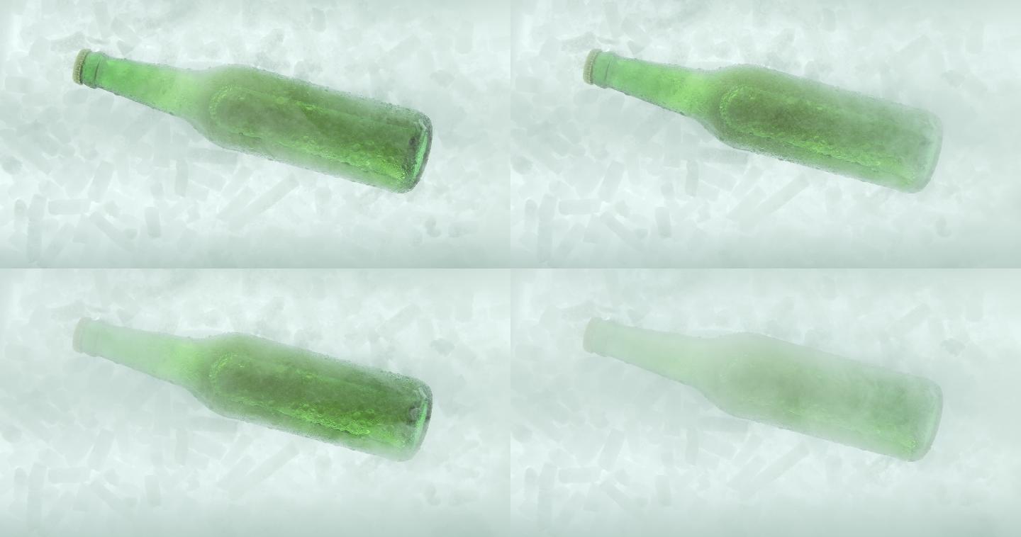 绿色啤酒瓶，装在冰容器中，周围是水蒸气