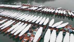 4K杭州西湖下雪航拍视频素材