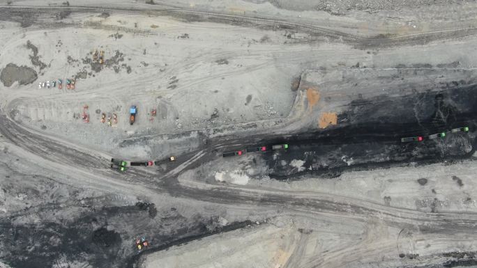 内蒙古鄂尔多斯煤矿 (3)