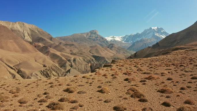 尼泊尔上野马高海拔高原和峡谷