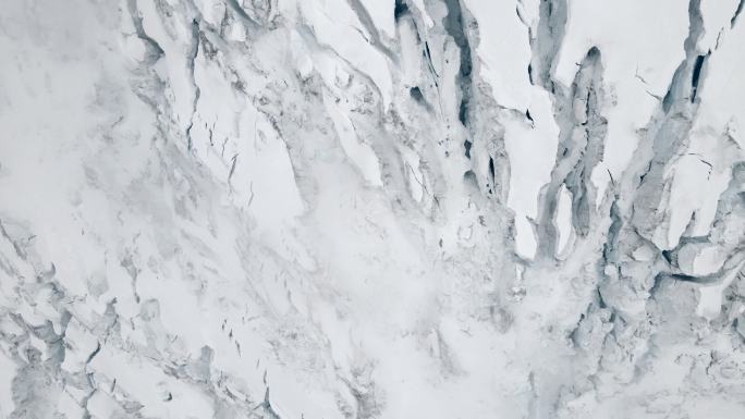 格尼费蒂小屋附近的罗莎山冰川（Lys冰川）雄蜂视图