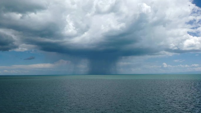 青海湖局部下雨延时