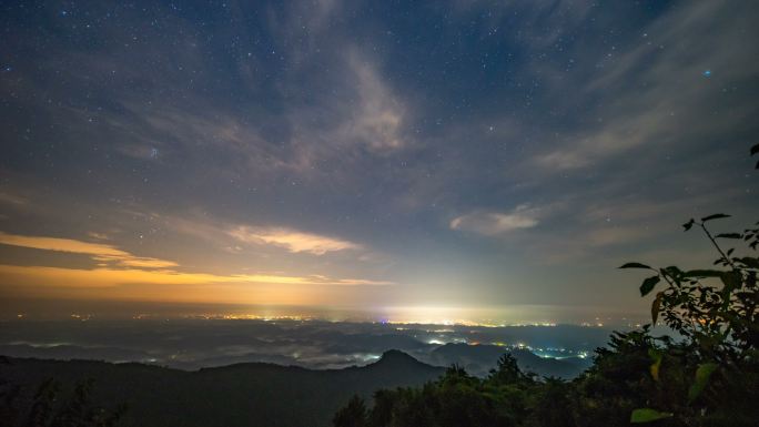 成都大邑县雾山观景台城市星空延时