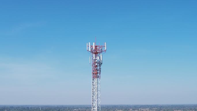 高塔或杆塔通信基站信号塔华为技术