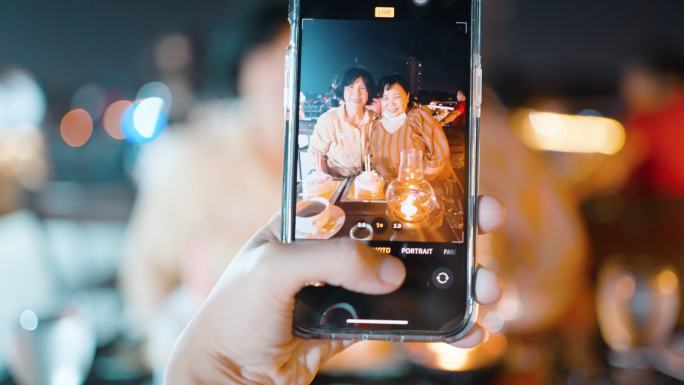 夜生活-泰国拍照的手机