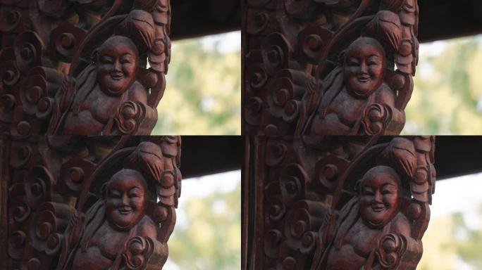中国传统建筑细部弥勒佛红木