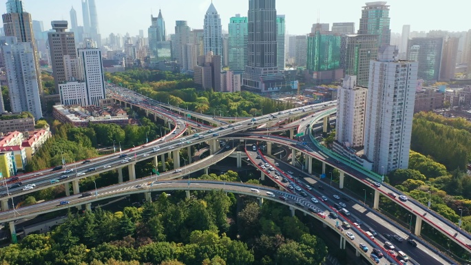 上海高架道路交通车流01