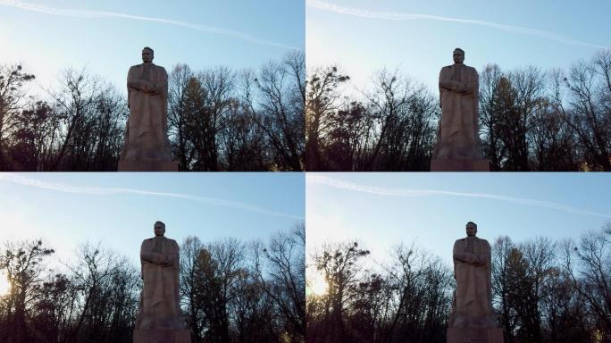 伊万·弗兰科纪念碑，利沃夫