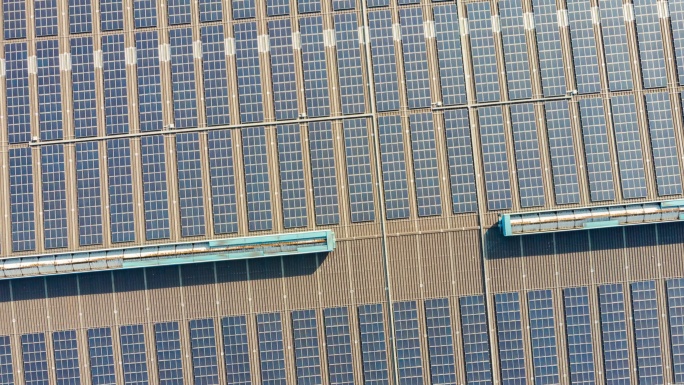 太阳能电池板、可再生能源行业的无人机视角