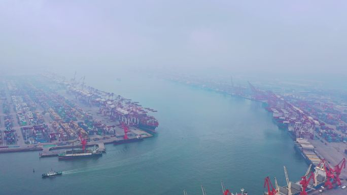 连云港港口集装箱自由贸易港保税区