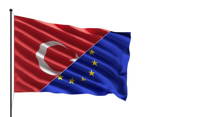 4k土耳其和欧盟国旗在桅杆上迎风飘扬的概念