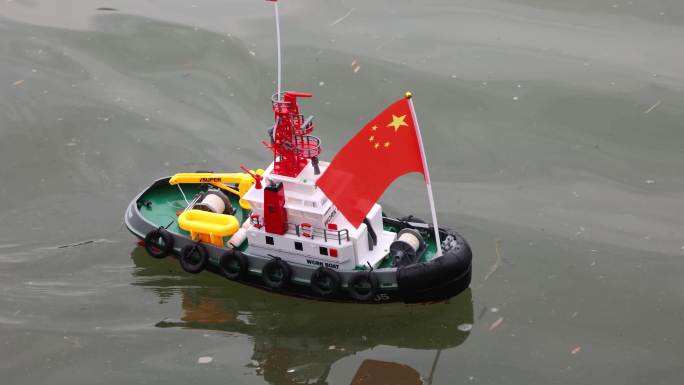 航模遥控轮船玩船 水上航模  游艇 娱乐