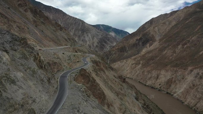 原创 西藏G318川藏公路怒江大峡谷风光