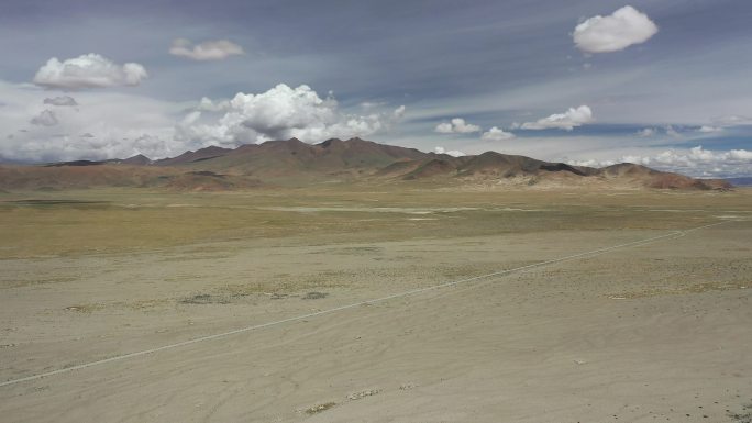 原创航拍西藏阿里环线羌塘高原草原自然风光