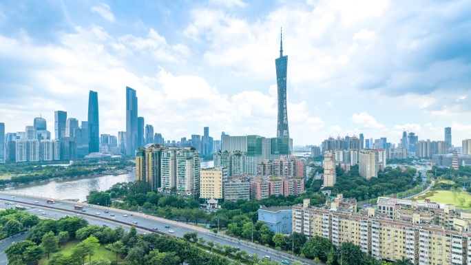 雨天，广州金融区天际线。中国广东省广州市