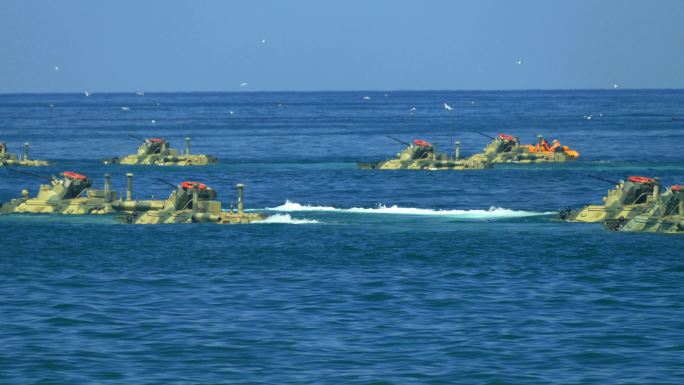 海军陆战队装甲运兵车的海上袭击